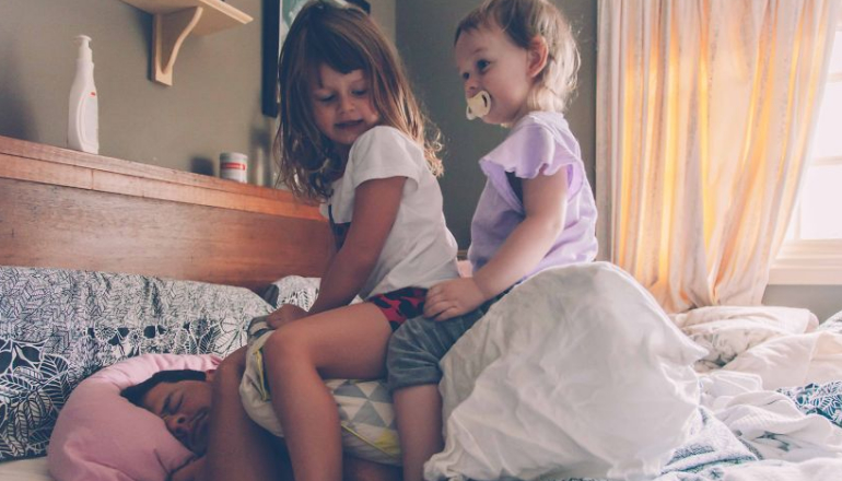 20 Hilarious Photos That Show What Parenting Really Looks Like