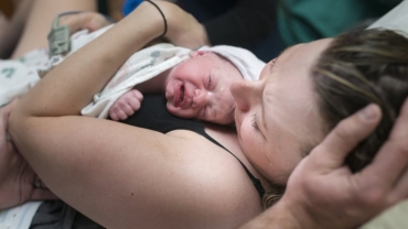 24 Unforgettable Photos That Show the Beautiful Realities of Childbirth