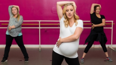7 Months Pregnant Mom Hip Hop Dance Teacher