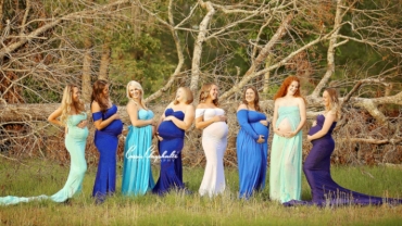 8 Moms-to-Be Who Got Pregnant During Hurricane Pose Together