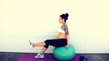 9 Stability Ball Exercises for Pregnant Women