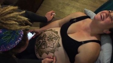 Belly Henna Lotus Flower Pregnancy Art