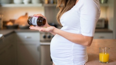 Mother's Diet Can Alter Genes to Raise Babies' Asthma Risk