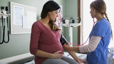 Preeclampsia: 7 Symptoms Every Pregnant Woman Should Know