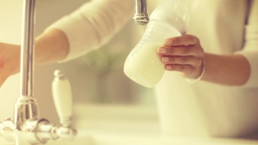 A Visual Guide: How to Prepare Your Baby's Bottle Feed?