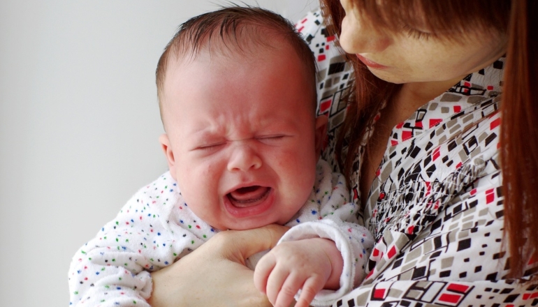 5 Ways To Deal With A Crying Baby