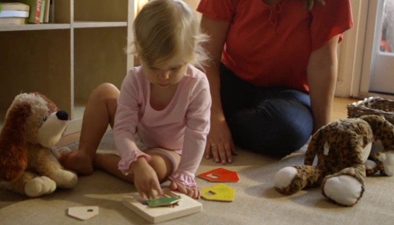 How to Enjoy Activities with Your Toddler