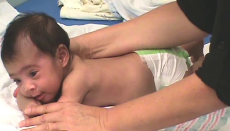 Tummy Time Activities to Strengthen Baby