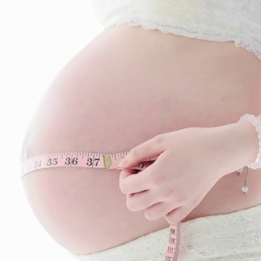 What Kinds of Problems Can Happen If You're Overweight Before You Get Pregnant?