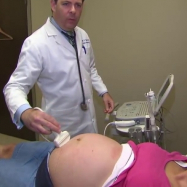 Why it is Essential for Moms-to-Be to Adopt a Healthy Lifestyle?